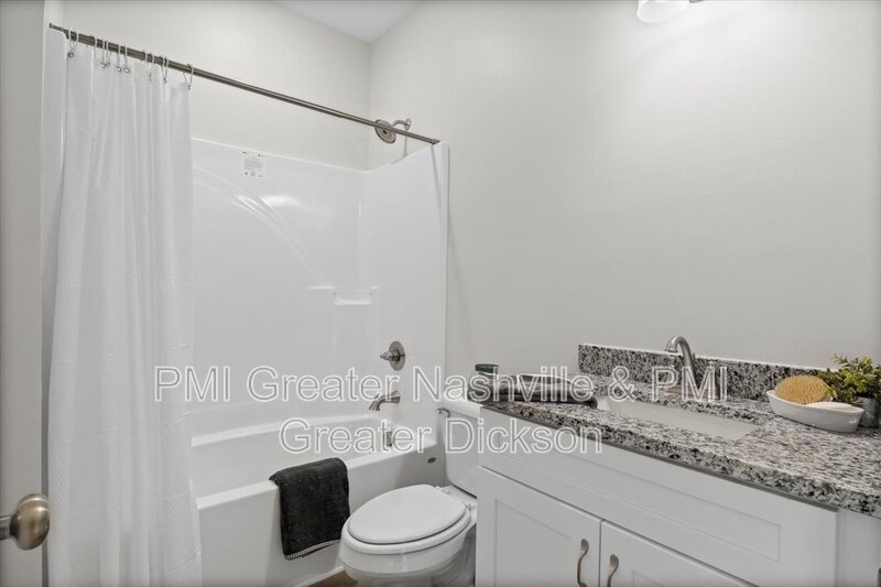 3 Bedroom 2 Bath in Dickson TN! property image