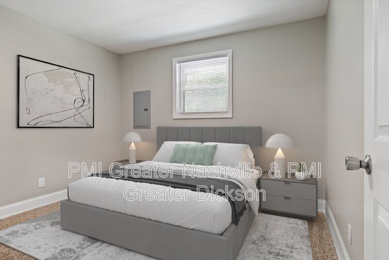 2 Bedroom/1 Bathroom Apartment in Downtown Dickson! property image