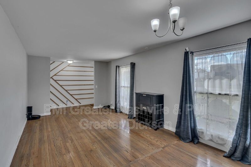 Stunning 3-Bedroom, 2-Bath Ranch-Style Home! property image