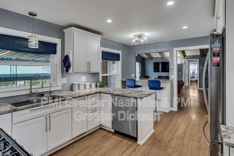 Stunning 3-Bedroom, 2-Bath Ranch-Style Home! property image