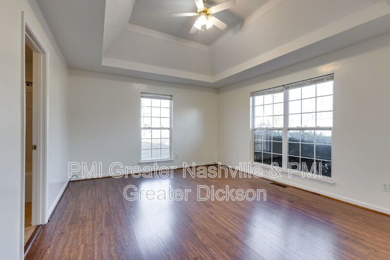 Charming - 3 Bedroom, 2 Bath Home in Waverly, TN property image