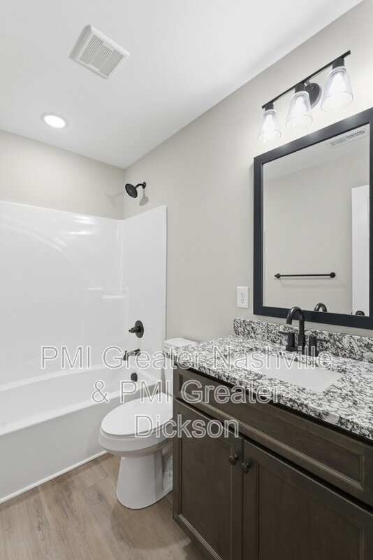 2 Bedroom 1.5 Bathroom Townhome in Dickson! property image