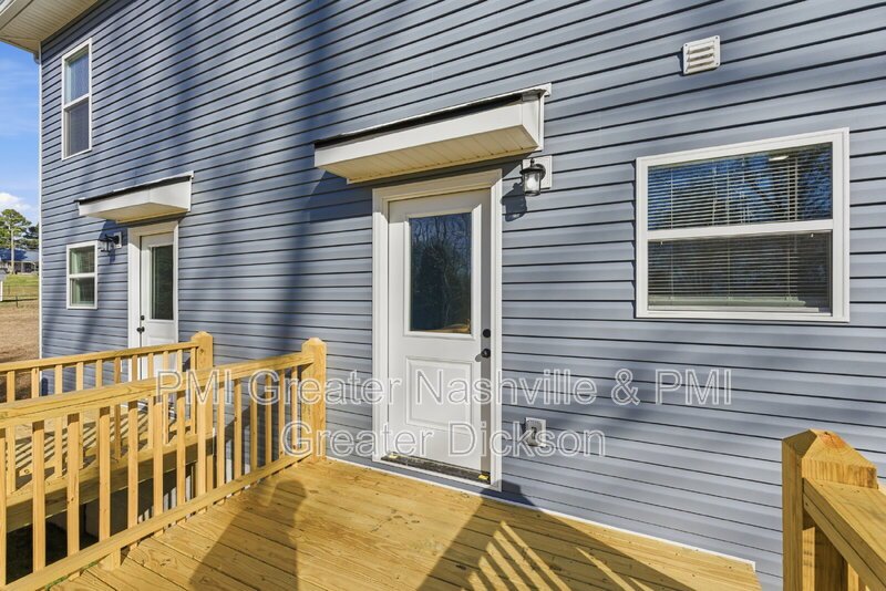 2 Bedroom 1.5 Bathroom Townhome in Dickson! property image