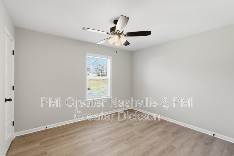 2 Bedroom 1.5 Bathroom Townhome in Dickson! property image