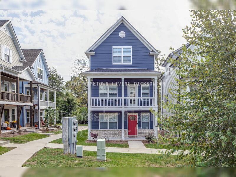 Spacious 4-Bedroom, Three-Story Home for Rent in the Heart of Bellevue property image