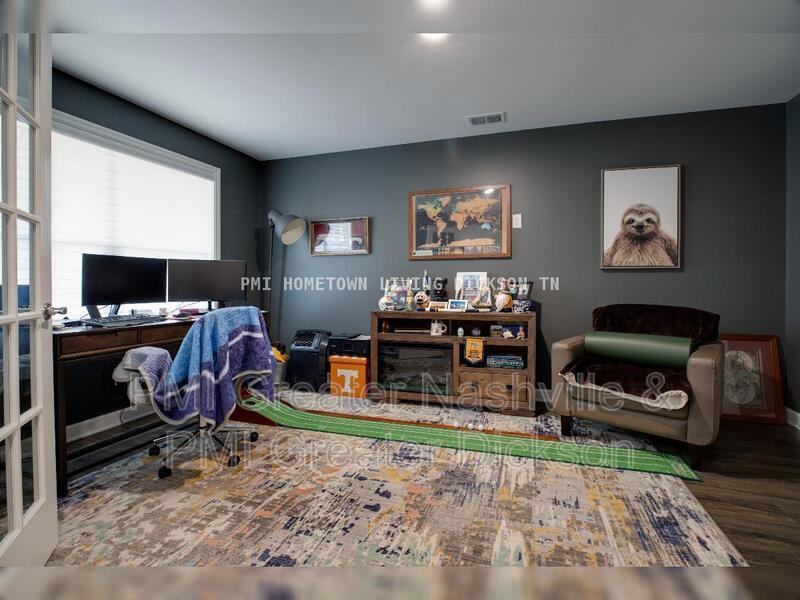 Spacious 4-Bedroom, Three-Story Home for Rent in the Heart of Bellevue property image