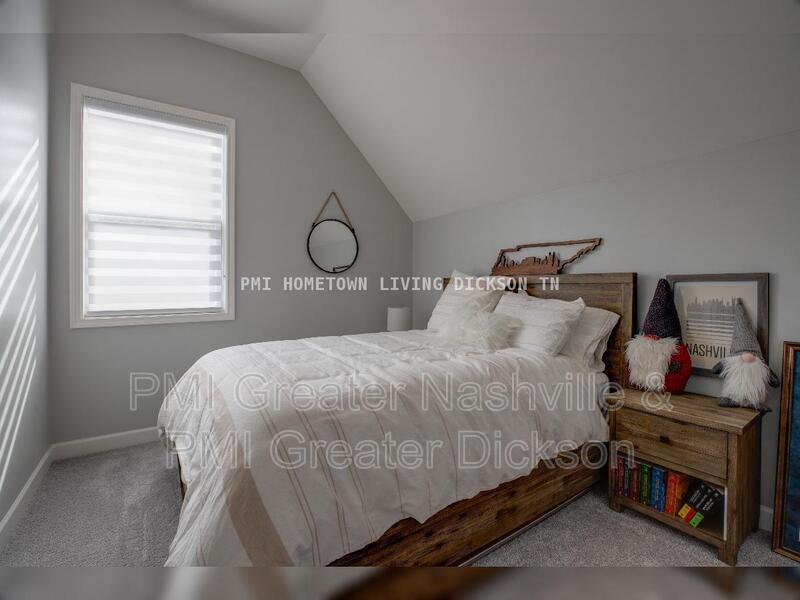 Spacious 4-Bedroom, Three-Story Home for Rent in the Heart of Bellevue property image